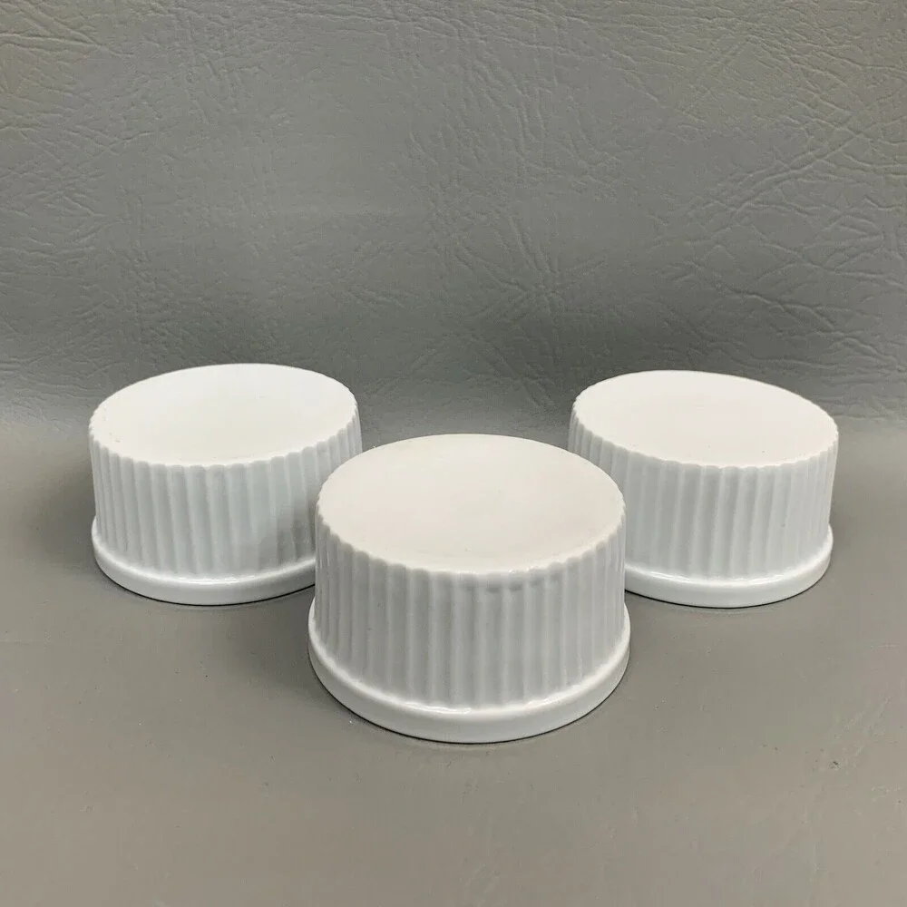 Ramekins White Dessert‎ Bowls Ribbed 3.5 across X 1.25 high Lot of 3